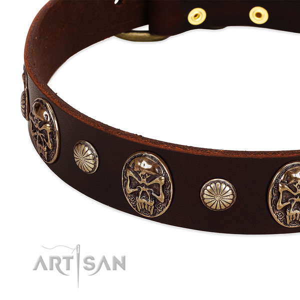 Genuine leather dog collar with decorations for comfy wearing